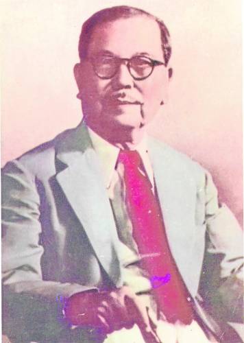 陈嘉庚不仅是伟大的爱国者，而且也是一位毕生热诚为国兴学育才的教育家。